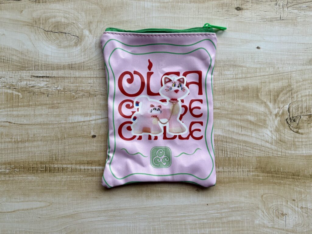 【ガチャガチャ】可愛くて不思議な世界観『OLGA GOOOS CANDOLE ポーチ』を回してきた 5 PINKY CATS表