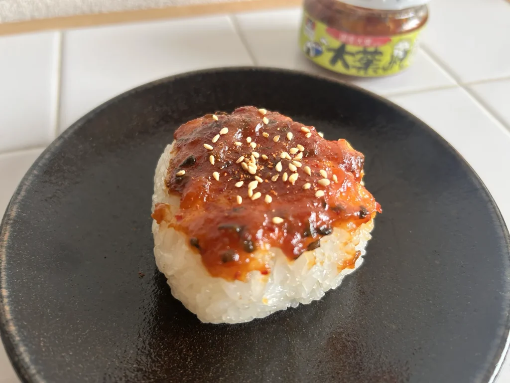 【小腹を満たす】カルディ「大葉みそ」で、焼きおにぎり作った 4 大葉みそ 焼きおにぎり