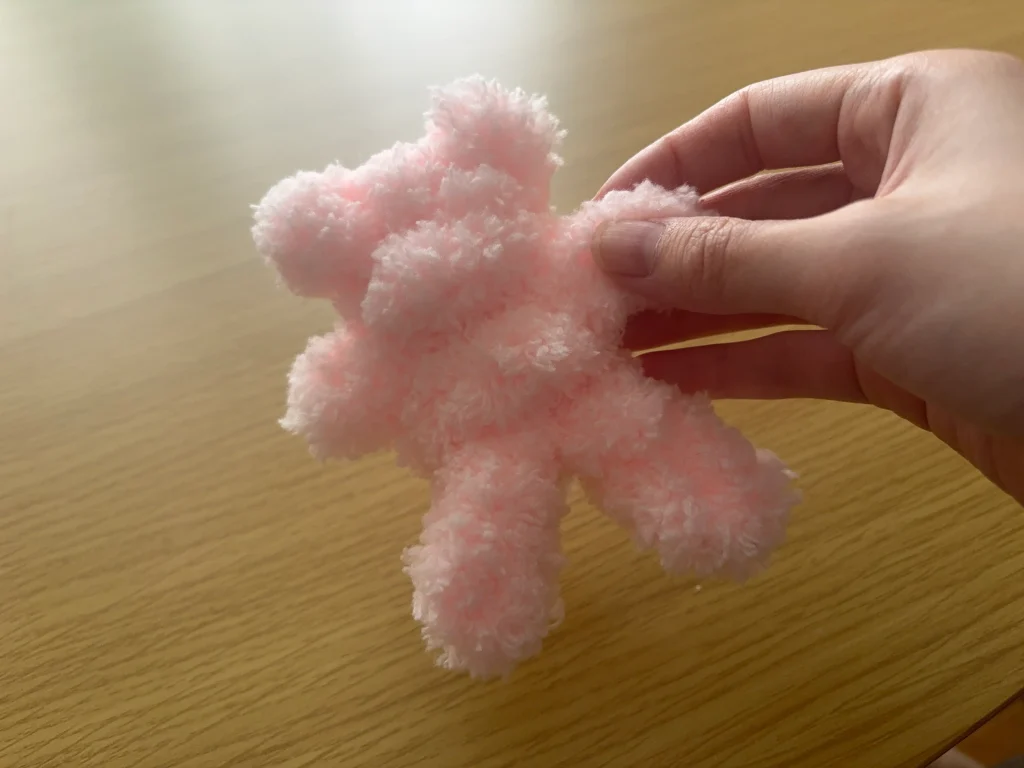 モールドールねじる