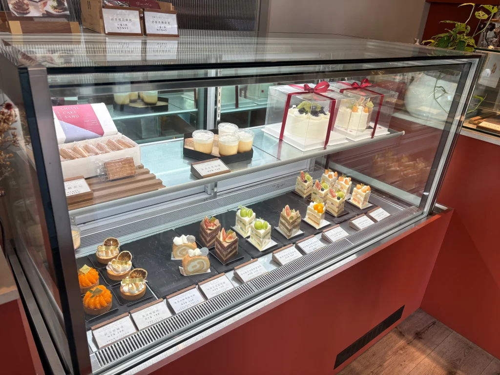 Jumelles Pâtisserie ショーケース